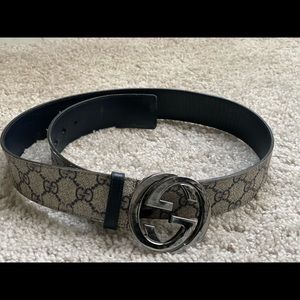 Authentic Mens Gucci belt